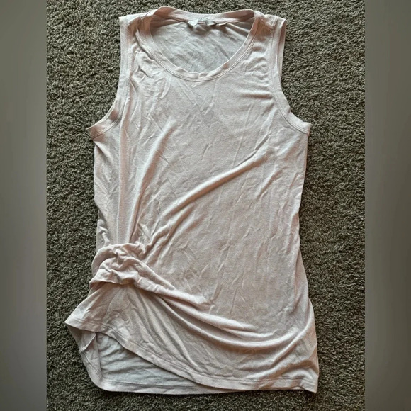 Athleta Light Pink Ruched Lightweight Tank Top Size Medium Casual Travel - Picture 1 of 4